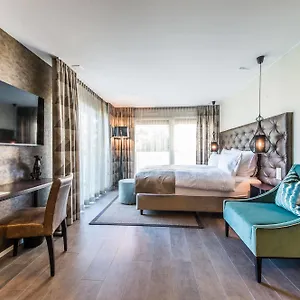 Hotel My Way Zuerich, Wallisellen